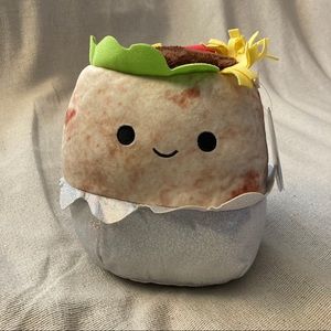 Bernardo Burrito Squishmallow